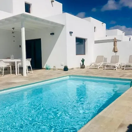 Βίλα Fashion Iriome